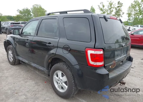 2010 Ford Escape Xlt from USA, damaged, VIN 1FMCU0D77AKA11703